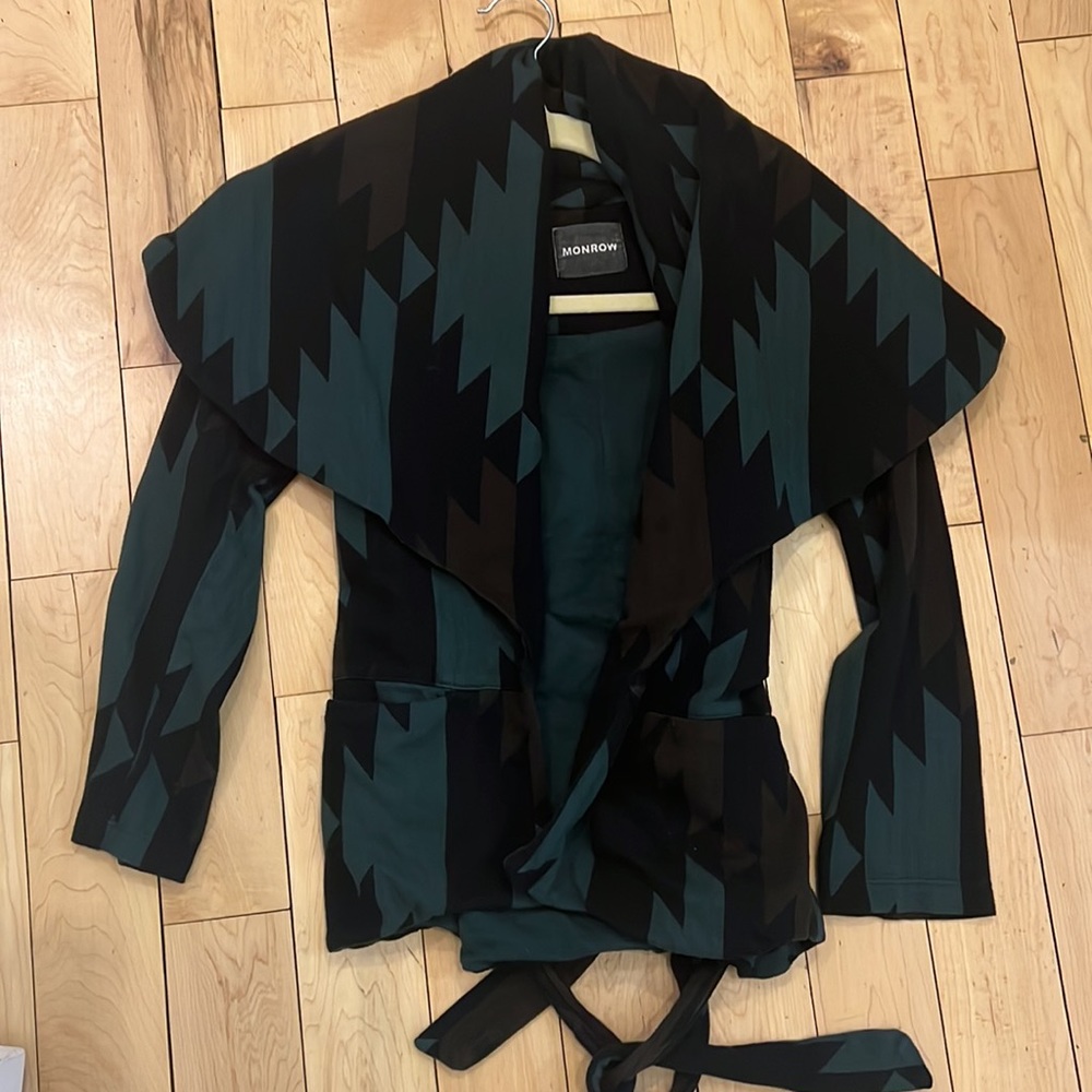 Monrow Printed Wrap Jacket Sz S